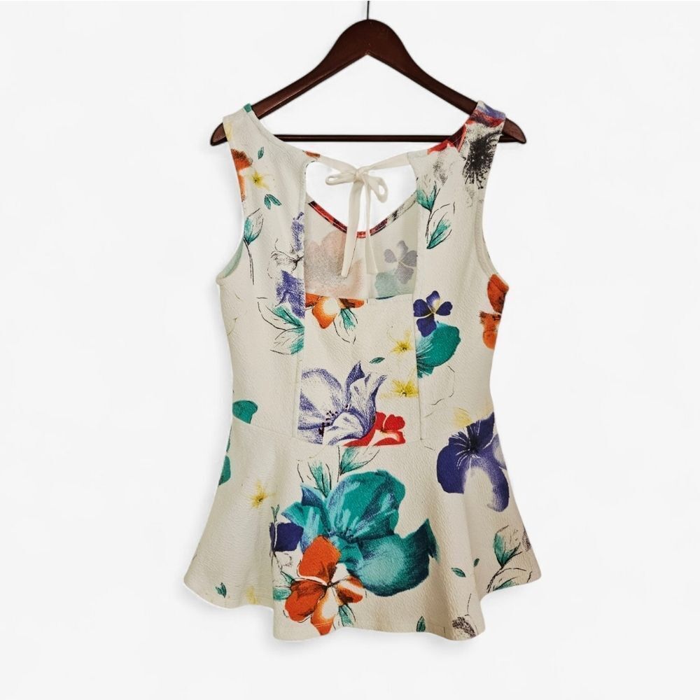 Postmark for Anthropologie Flynn Floral Peplum V-Neck Tie Back Top Tank Blouse L - Picture 2 of 6
